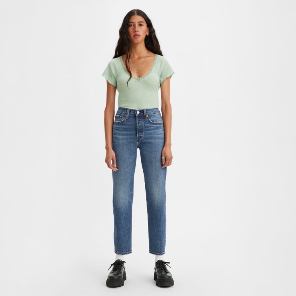 Levi’s Wedgie Straight Jeans